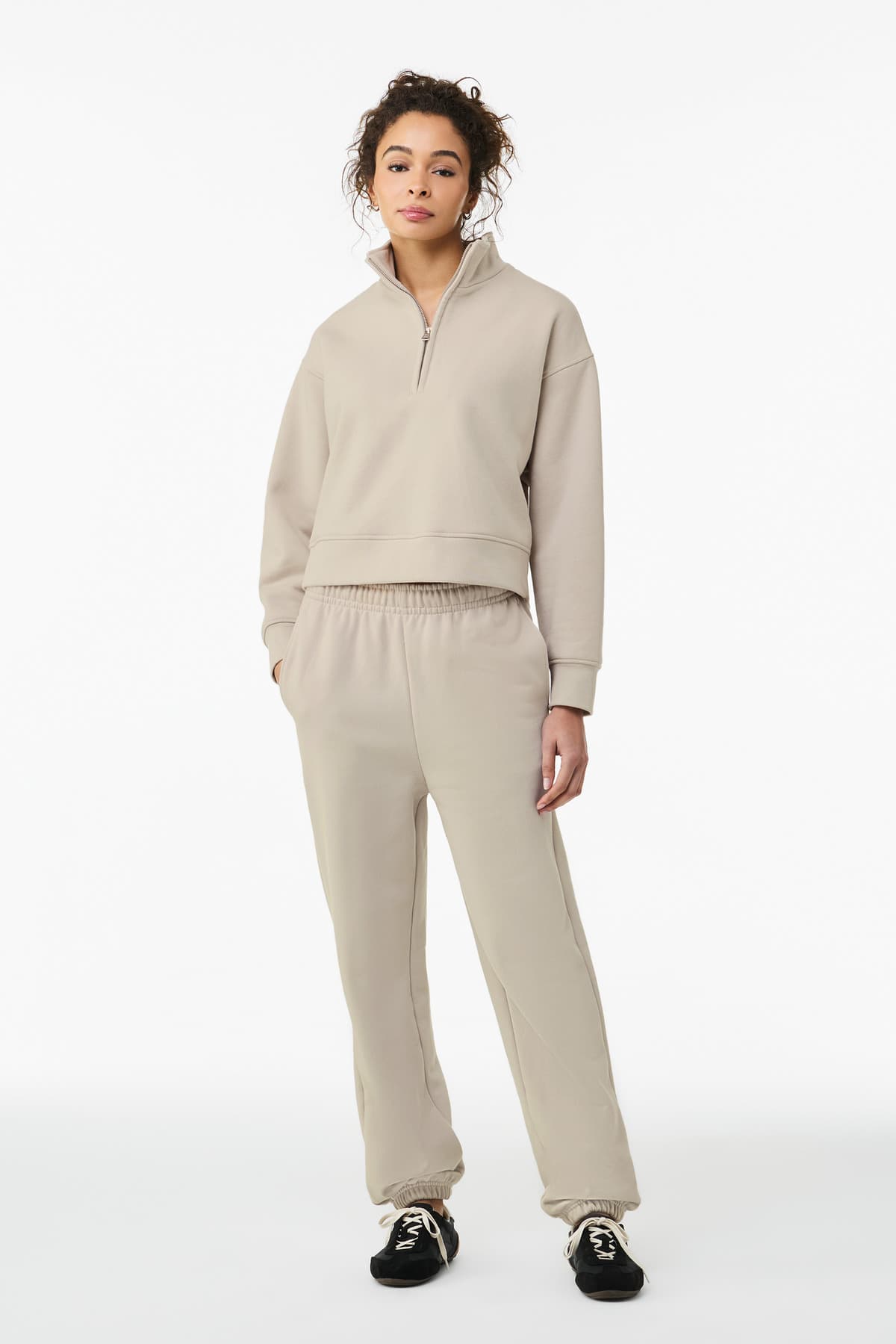 BELLA+CANVAS Women's 10-Ounce 1/2-Zip Pullover BC4540